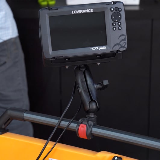 RAM UNIVERSAL FISH FINDER BASE W/ 1.5" ARM
